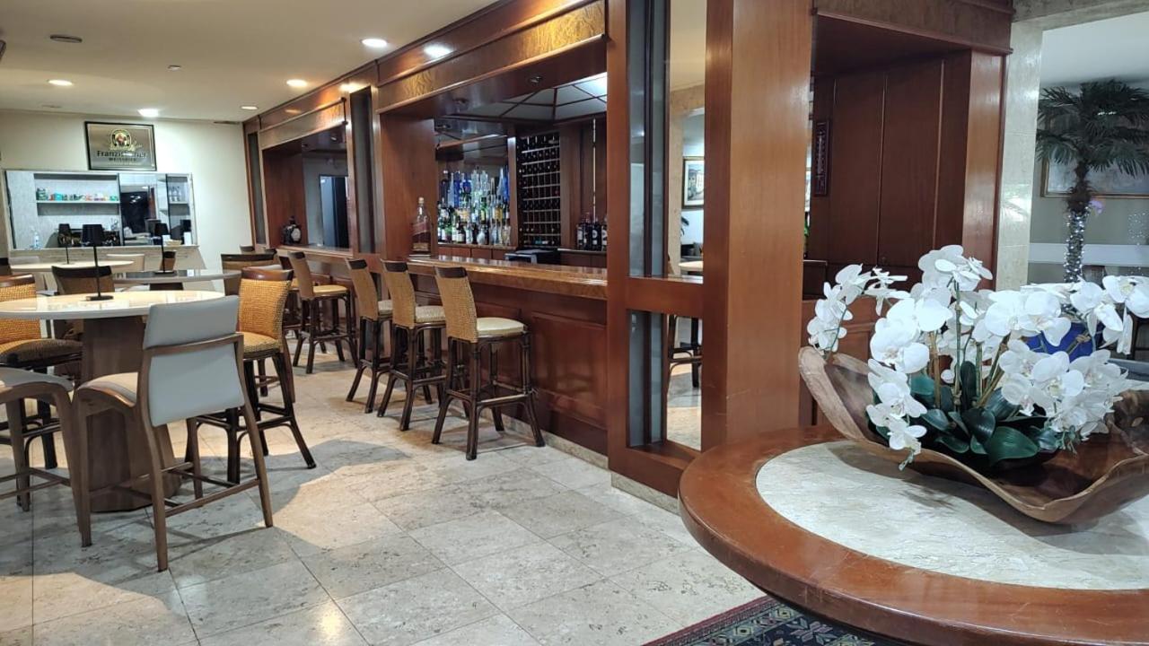 Radio Hotel Resort & Convention แซร์ฮาเนกรา ภายนอก รูปภาพ